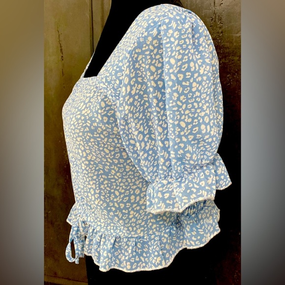 Romwe blue & white cropped top - Size large NWNT - Picture 2 of 10